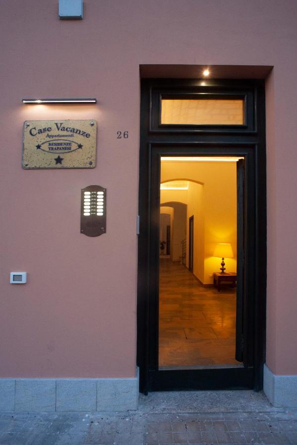 Case Vacanze "Residenze Trapanesi" Trapani Ngoại thất bức ảnh