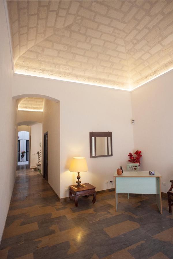 Case Vacanze "Residenze Trapanesi" Trapani Ngoại thất bức ảnh